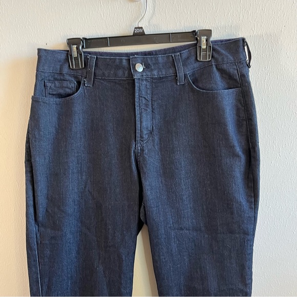 NYDJ Jeans Bootcut Dark Wash 5 Pocket Denim Sz 16 EUC - Picture 3 of 13